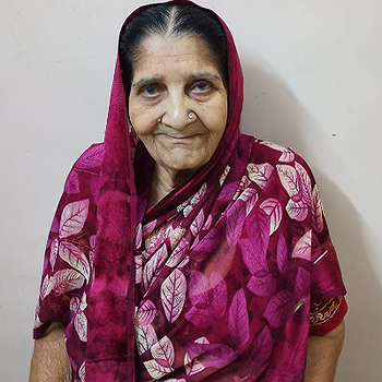 Mrs. कलावतीबाई किशोरीलालजी शर्मा